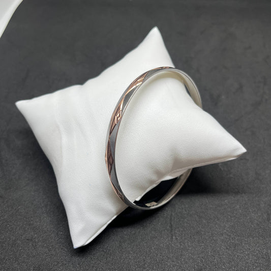 Men’s Pyramid-Cut Kada in 925 Sterling Silver – Bold Geometric Design